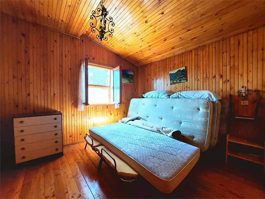 Immagine 15 di Casa indipendente in vendita  in Località Cian Prai a Mendatica