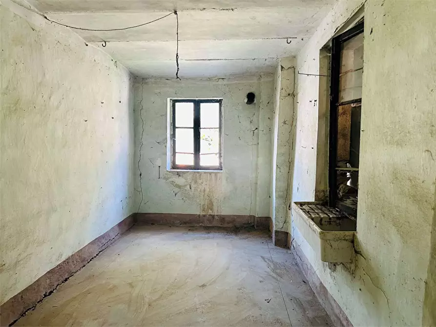 Immagine 20 di Rustico / casale in vendita  in Via Pianbernardo  a Garessio