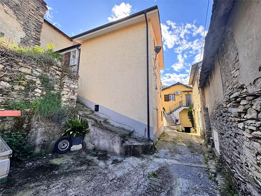Immagine 22 di Casa indipendente in vendita  in Via Attilio Ventimiglia 17 a Borgomaro
