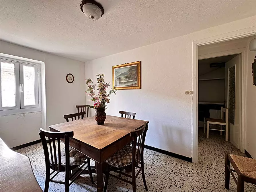 Immagine 3 di Casa indipendente in vendita  in Via Attilio Ventimiglia 17 a Borgomaro