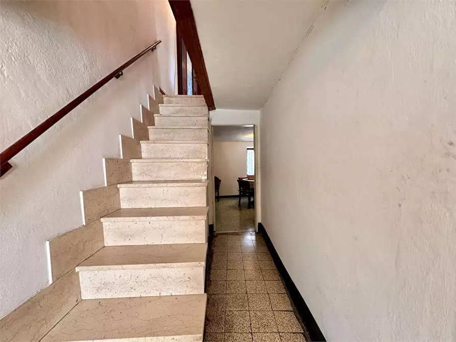 Immagine 9 di Casa indipendente in vendita  in Via VI Novembre 1 a Montegrosso Pian Latte