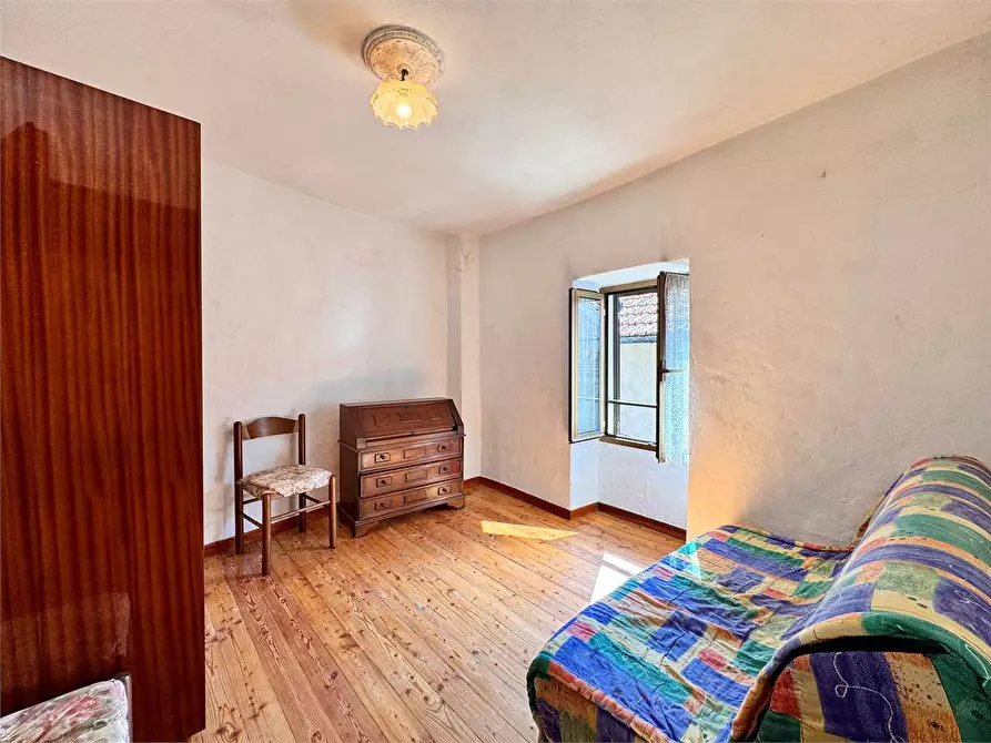 Immagine 22 di Casa indipendente in vendita  in Via VI Novembre 1 a Montegrosso Pian Latte