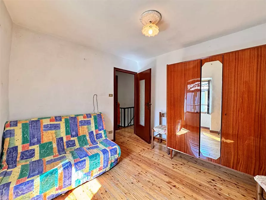 Immagine 25 di Casa indipendente in vendita  in Via VI Novembre 1 a Montegrosso Pian Latte