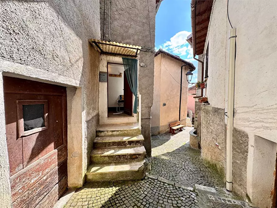 Immagine 34 di Casa indipendente in vendita  in Via VI Novembre 1 a Montegrosso Pian Latte