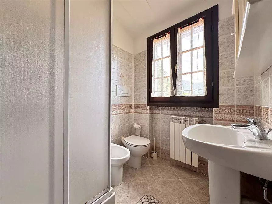 Immagine 17 di Casa indipendente in vendita  in Piazza Dell'Assunta a Pieve Di Teco