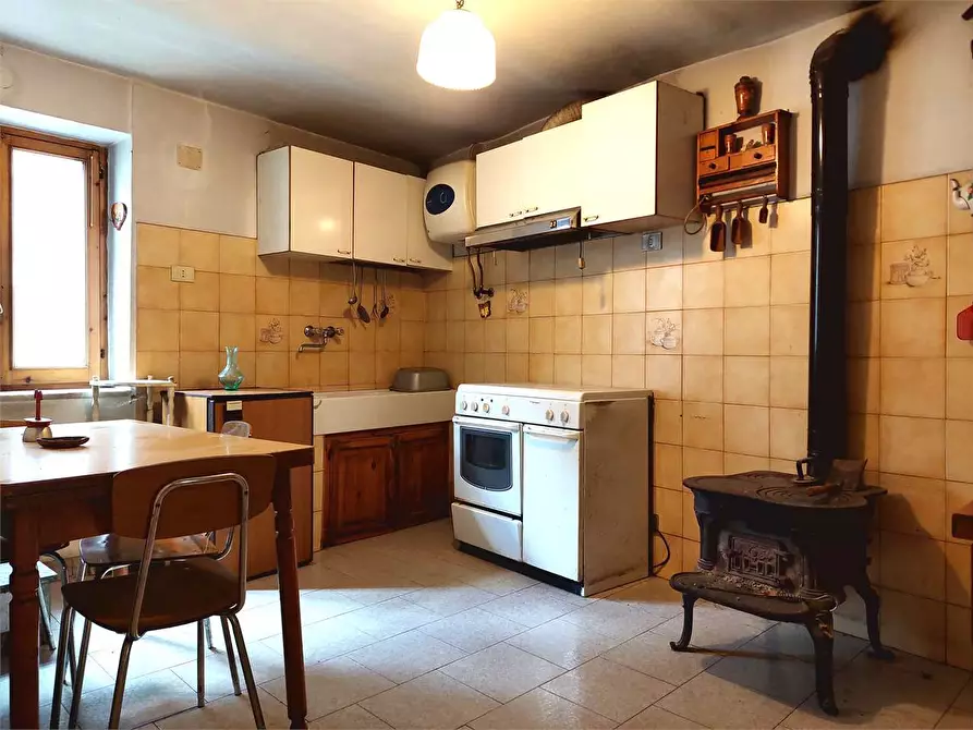 Immagine 8 di Casa indipendente in vendita  in Via Roma 47 a Ormea