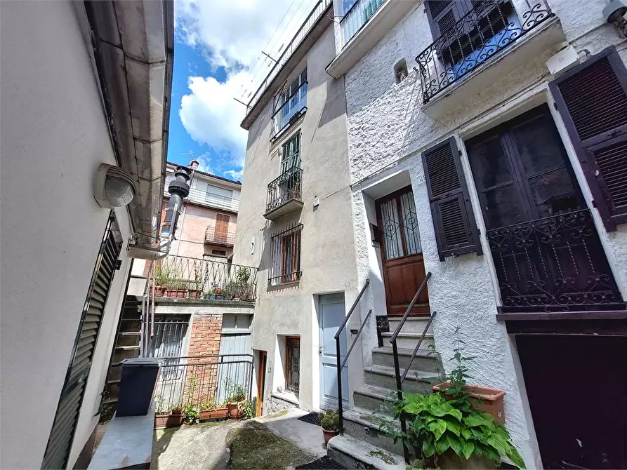 Immagine 1 di Casa indipendente in vendita  in Via Roma 47 a Ormea