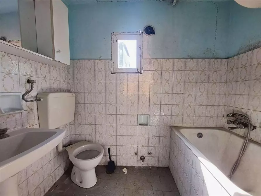 Immagine 15 di Appartamento in vendita  in San Giovanni Battista 2 a Pieve Di Teco