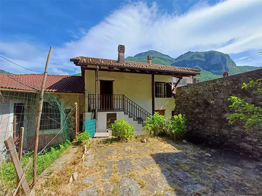 Immagine 75 di Casa indipendente in vendita  in Via fratelli Borgna 5 a Garessio