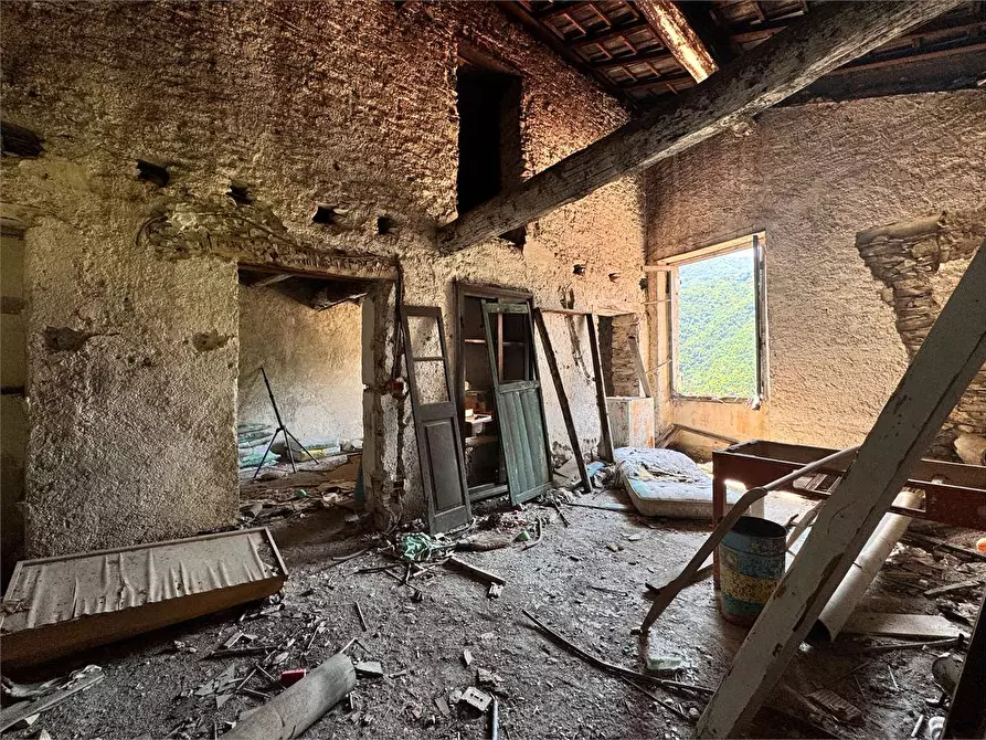 Immagine 4 di Rustico / casale in vendita  in Via Cavour  a Rezzo