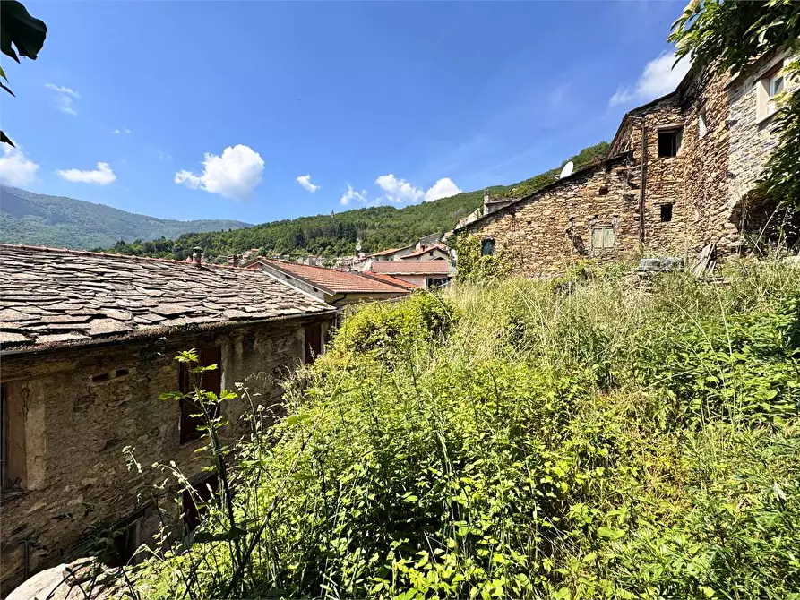 Immagine 15 di Rustico / casale in vendita  in Via Cavour  a Rezzo