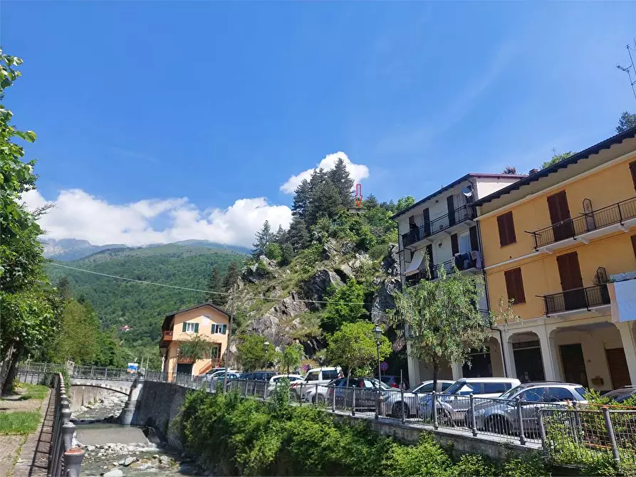 Immagine 38 di Rustico / casale in vendita  in Via Castello a Ormea