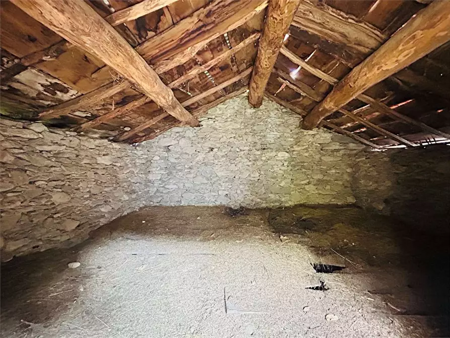 Immagine 14 di Rustico / casale in vendita  in Località Fossato a Ormea