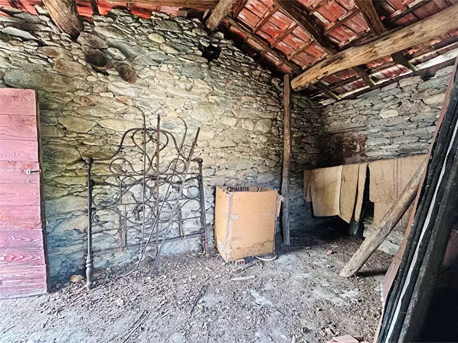 Immagine 9 di Rustico / casale in vendita  in Località Fossato a Ormea