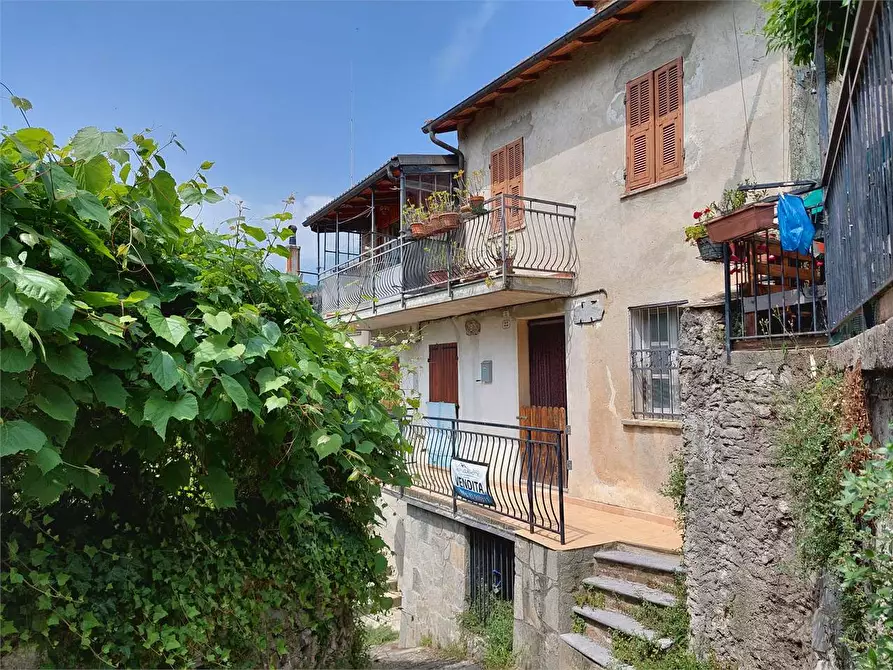 Immagine 40 di Casa indipendente in vendita  in Via Costa 22 a Pornassio