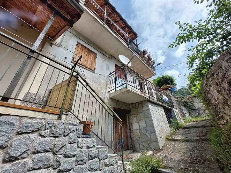 Immagine 42 di Casa indipendente in vendita  in Via Costa 22 a Pornassio