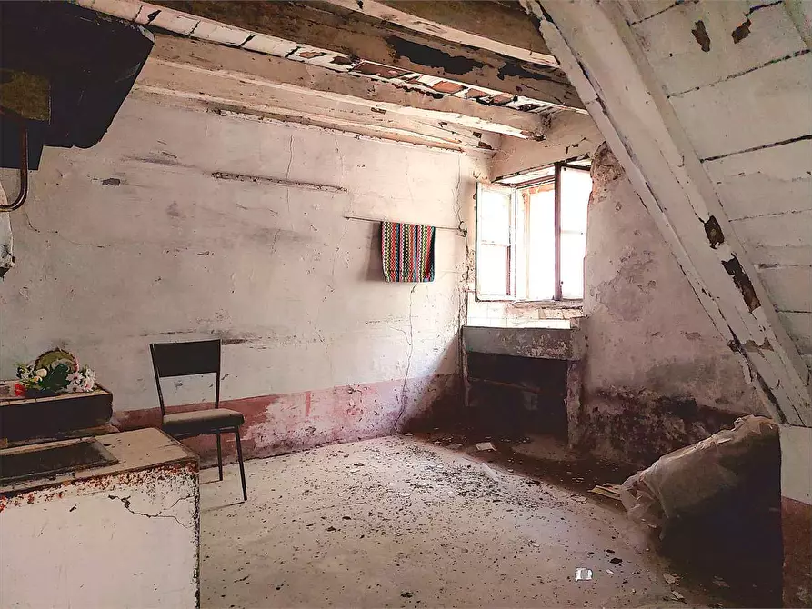 Immagine 16 di Appartamento in vendita  in Via Costa 11 a Pornassio