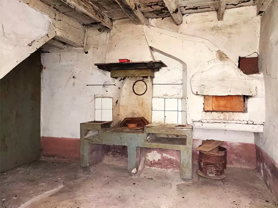 Immagine 18 di Appartamento in vendita  in Via Costa 11 a Pornassio