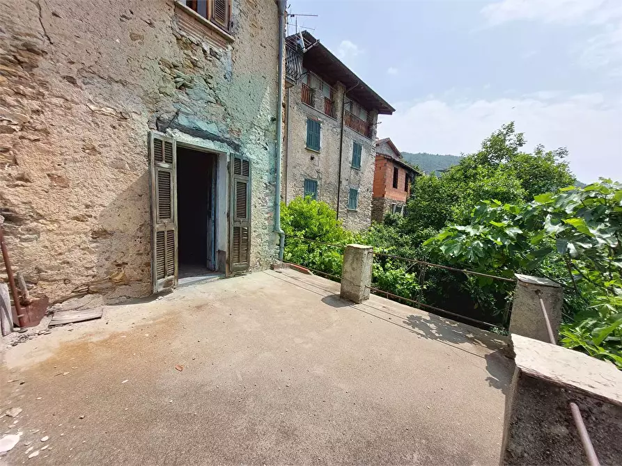 Immagine 2 di Appartamento in vendita  in Via Costa 11 a Pornassio