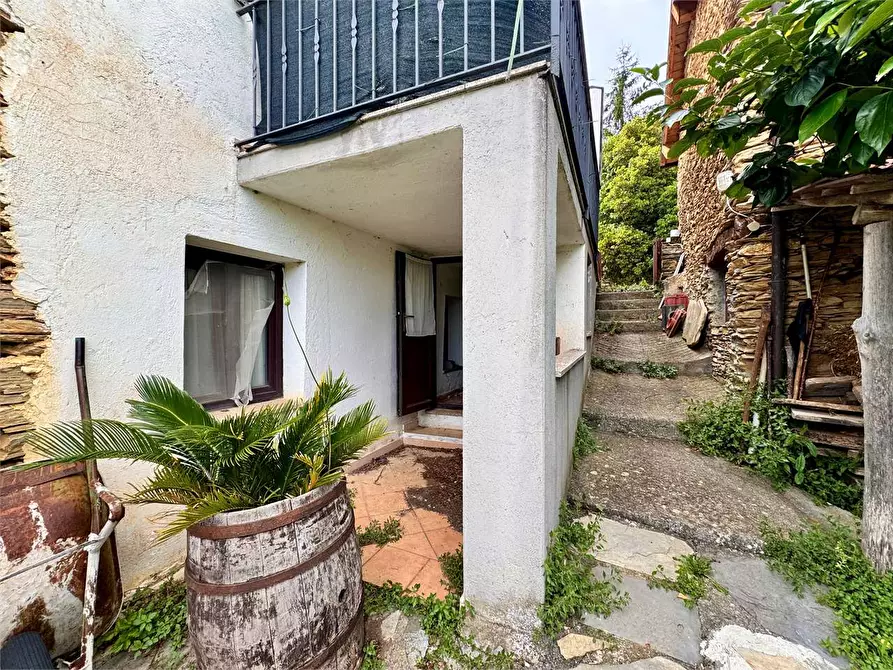 Immagine 22 di Casa indipendente in vendita  in Piazza Dell'Assunta a Pieve Di Teco