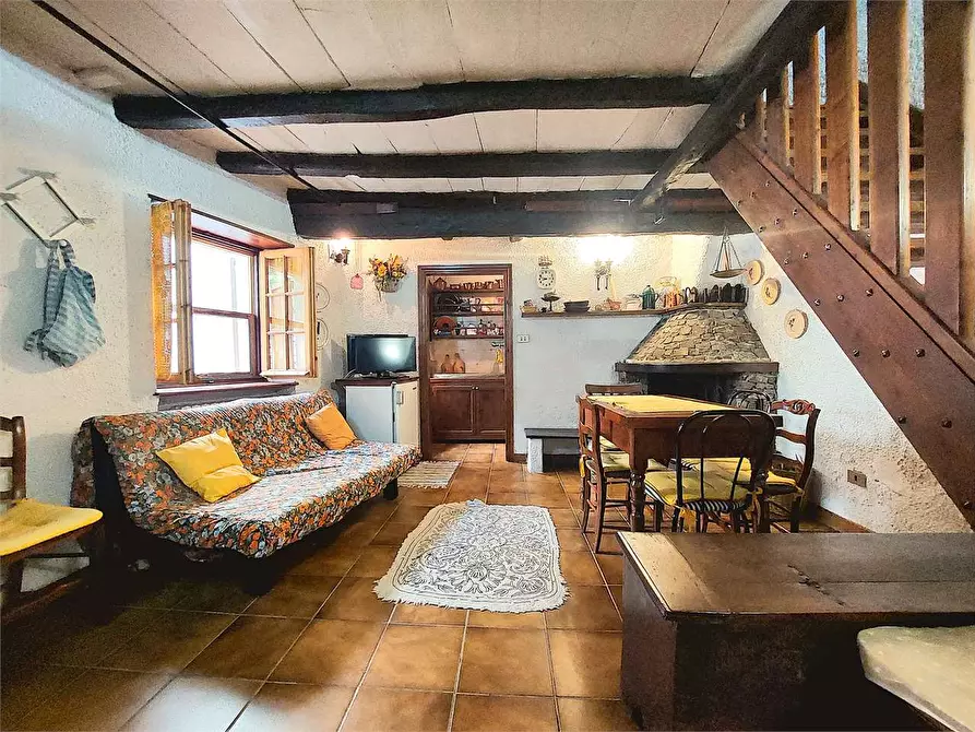 Immagine 7 di Casa indipendente in vendita  in Via Mazzini 38 a Mendatica