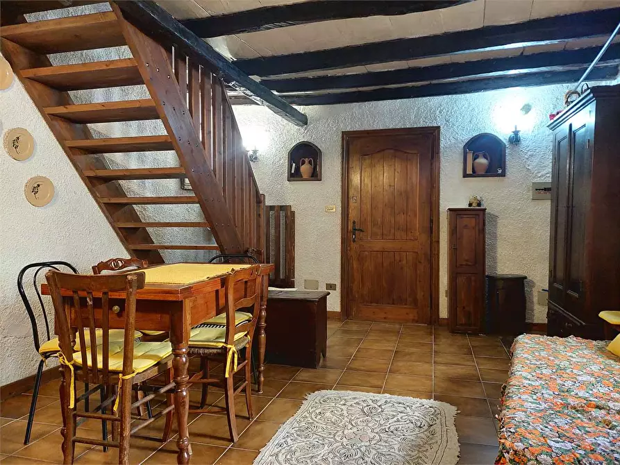 Immagine 3 di Casa indipendente in vendita  in Via Mazzini 38 a Mendatica