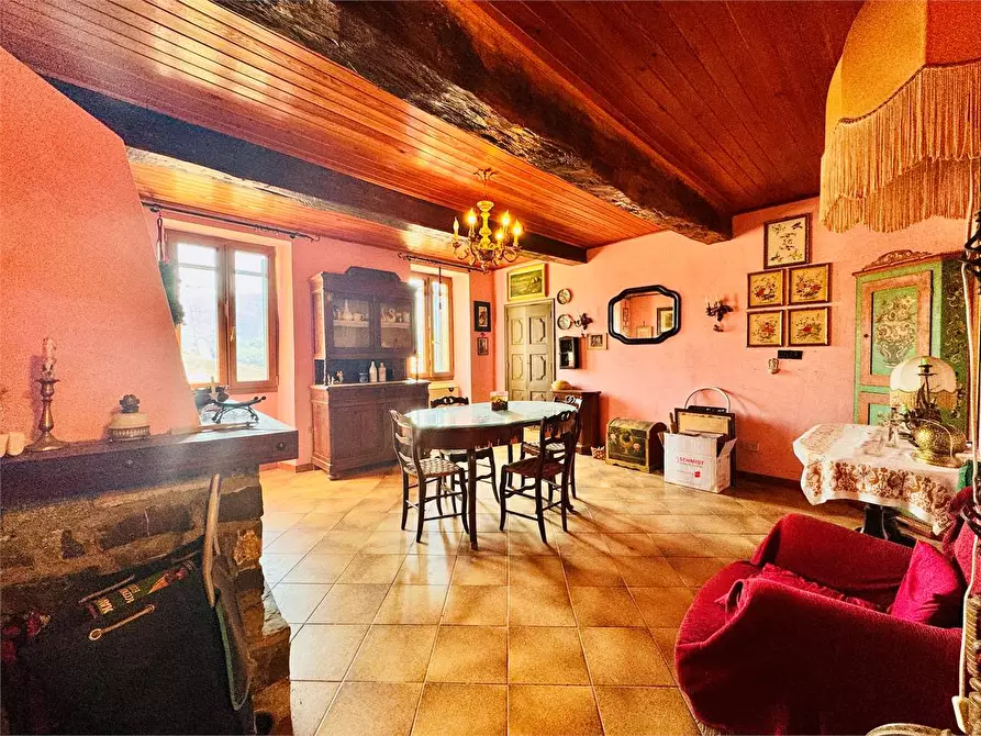 Immagine 4 di Casa indipendente in vendita  in Via Oratorio 6 a Caravonica