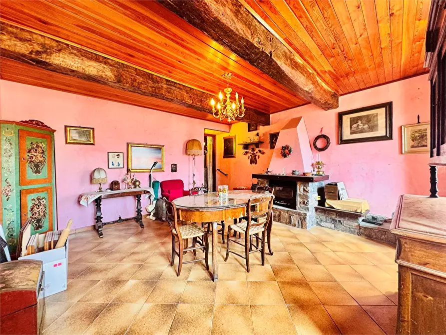 Immagine 2 di Casa indipendente in vendita  in Via Oratorio 6 a Caravonica