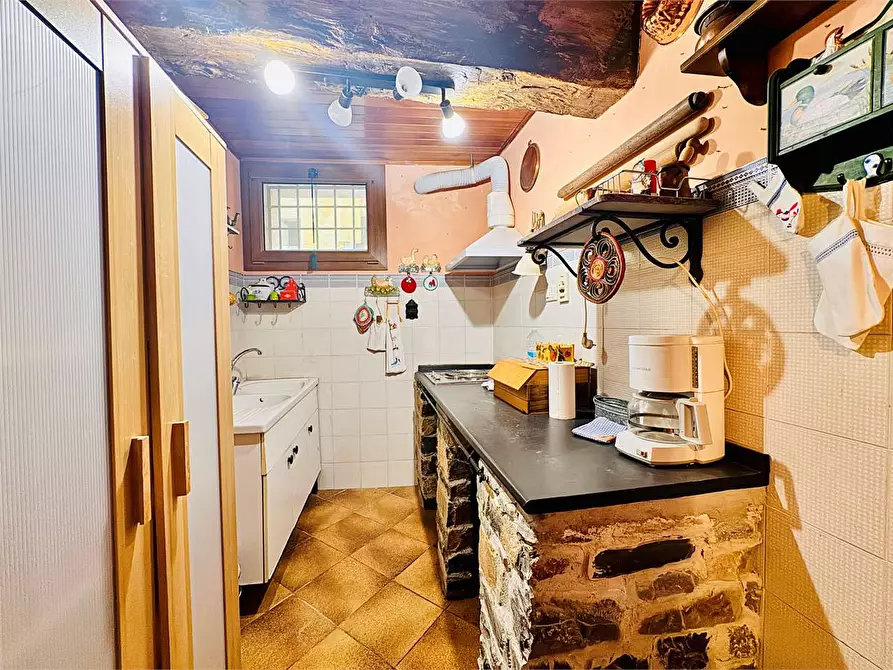 Immagine 12 di Casa indipendente in vendita  in Via Oratorio 6 a Caravonica