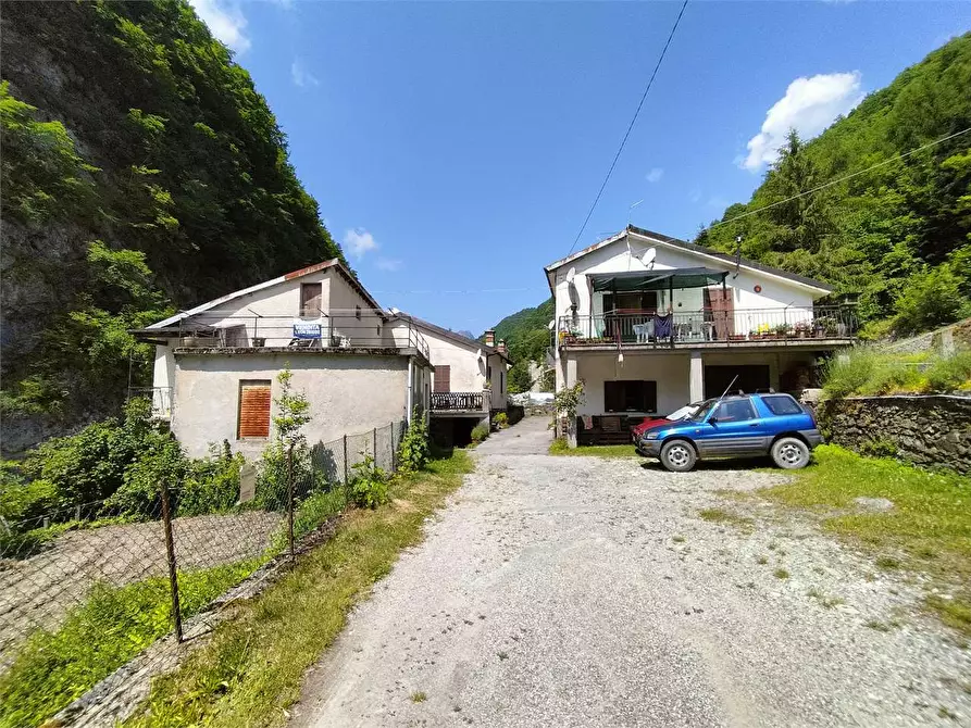 Immagine 8 di Rustico / casale in vendita  in Frazione Ponte di Nava Località Figalli a Ormea