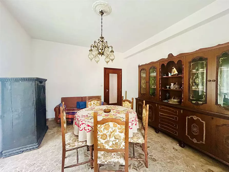 Immagine 9 di Appartamento in vendita  in Viale Piaggio a Ormea