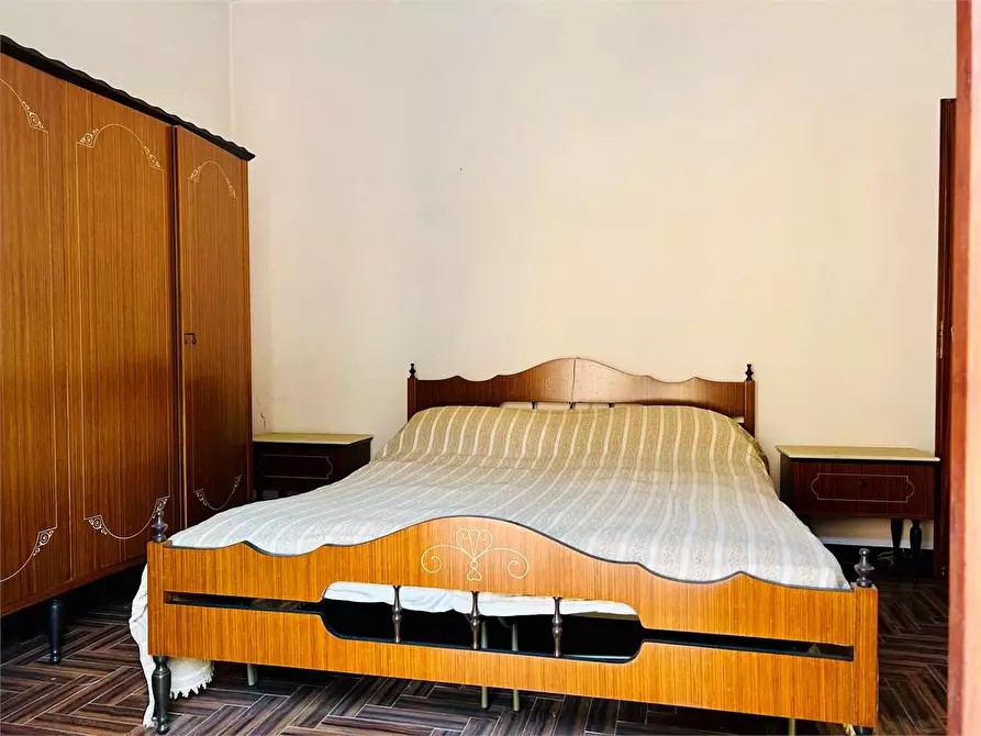 Immagine 25 di Appartamento in vendita  in Viale Piaggio a Ormea