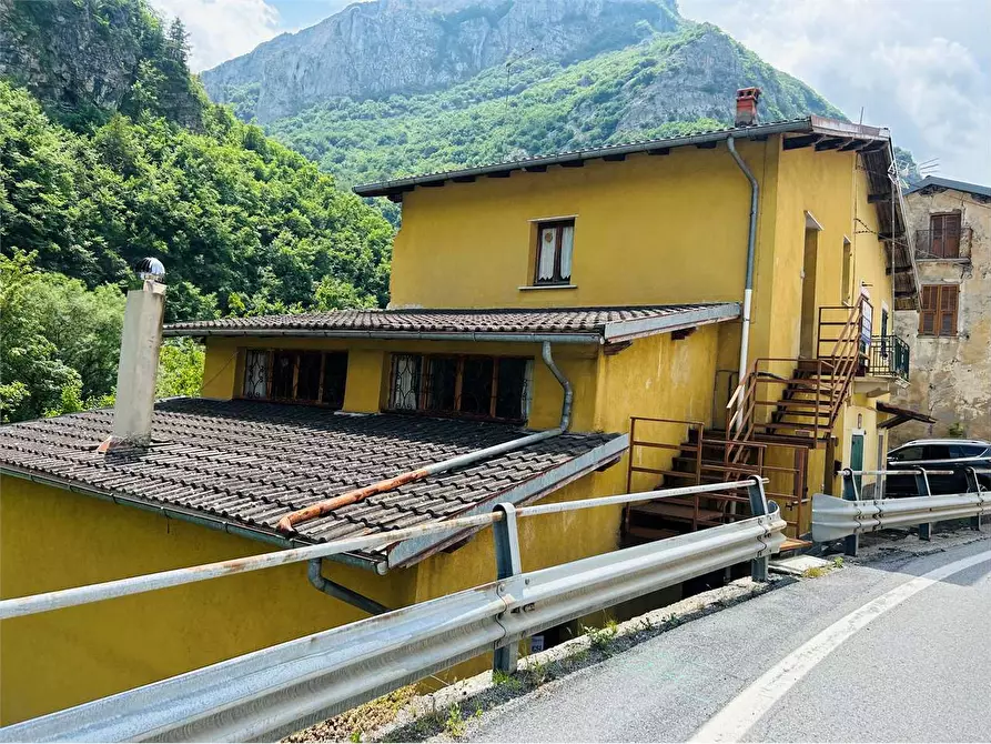Immagine 4 di Casa indipendente in vendita  in Ponte di Nava  a Ormea
