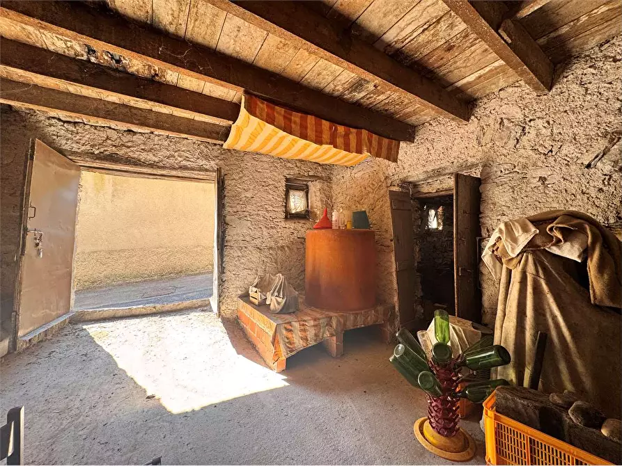 Immagine 4 di Rustico / casale in vendita  in Salita Costa 1 a Lucinasco