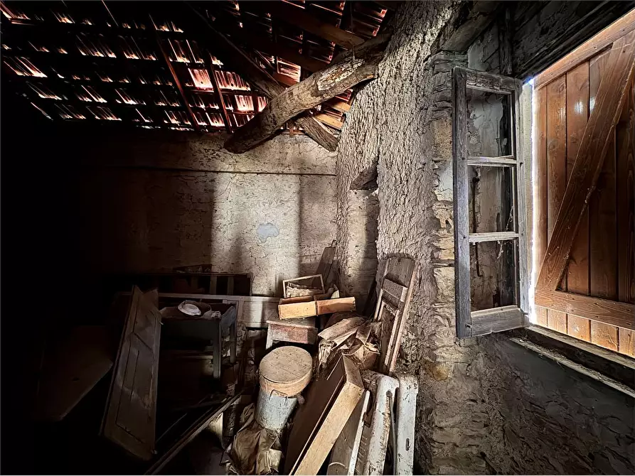 Immagine 20 di Rustico / casale in vendita  in Salita Costa 1 a Lucinasco