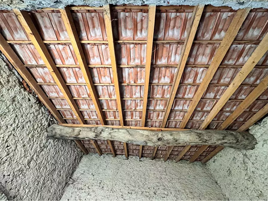Immagine 5 di Rustico / casale in vendita  in Salita Costa 1 a Lucinasco