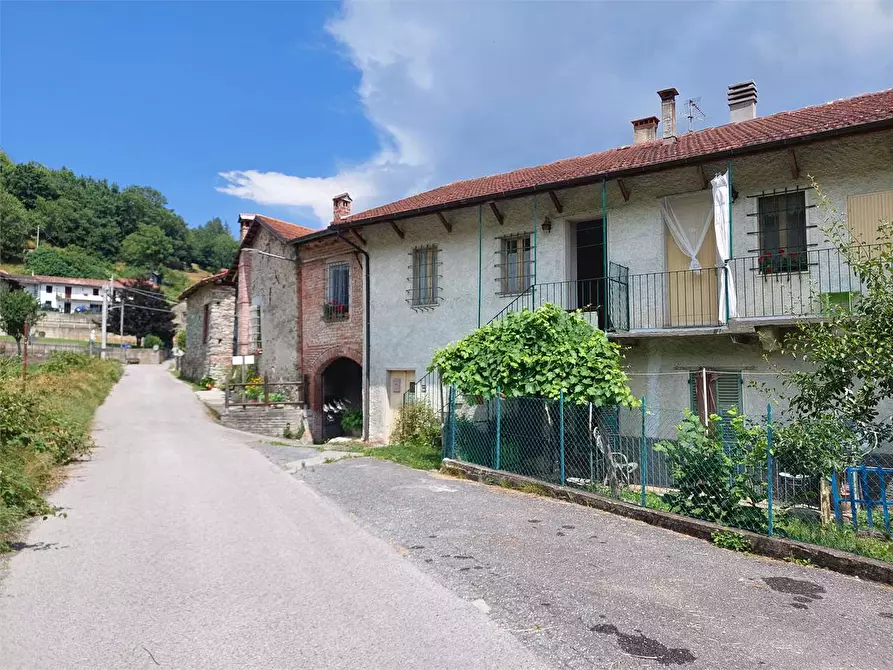 Immagine 3 di Casa indipendente in vendita  in Via Pian Dei Prati  a Garessio