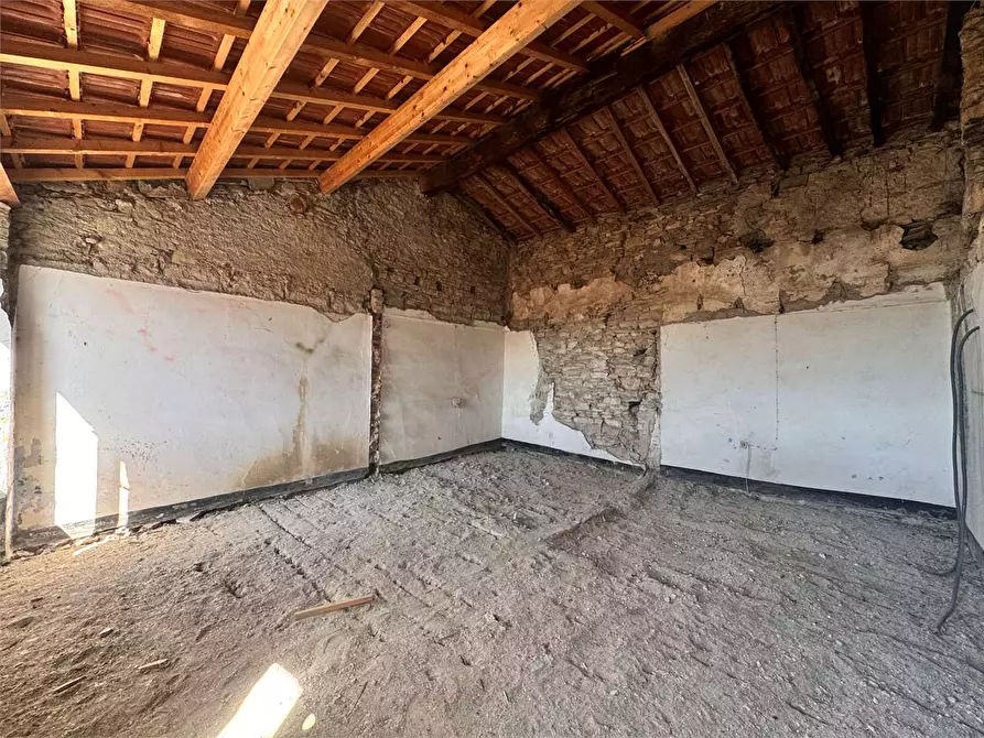 Immagine 19 di Casa indipendente in vendita  in Via Regina Elena 5 a Chiusanico