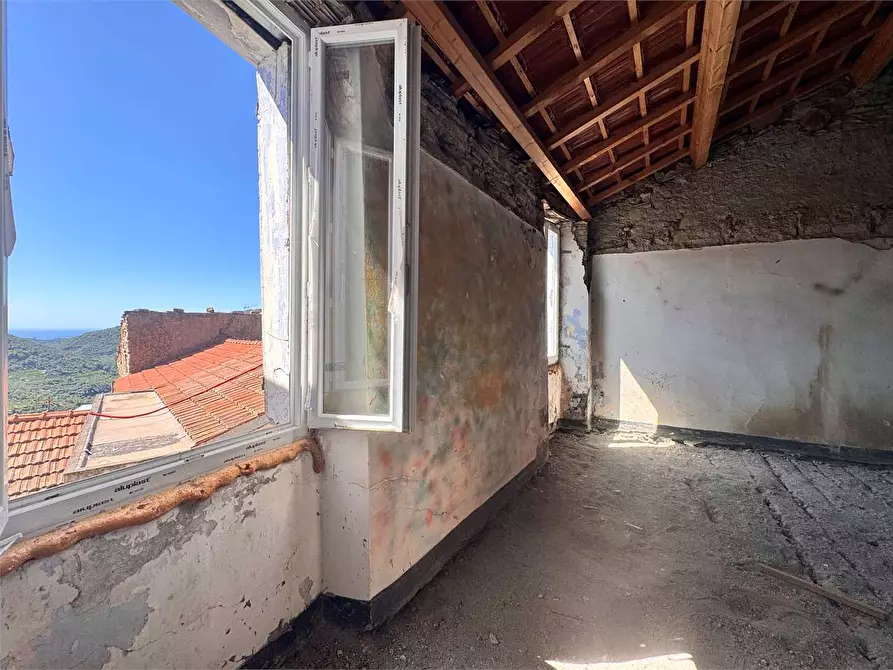 Immagine 23 di Casa indipendente in vendita  in Via Regina Elena 5 a Chiusanico