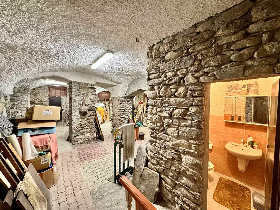 Immagine 79 di Casa indipendente in vendita  in Via De Filippi 57 a Pieve Di Teco