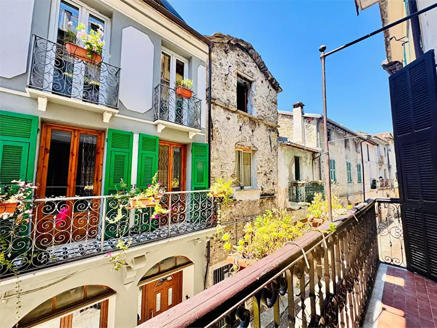 Immagine 17 di Casa indipendente in vendita  in Via De Filippi 57 a Pieve Di Teco