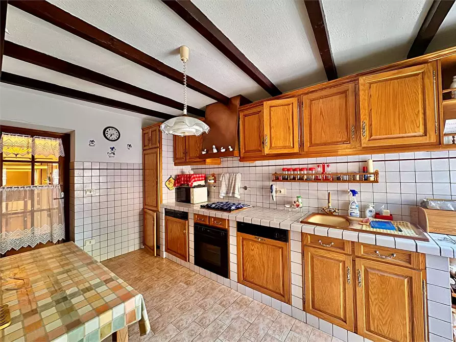 Immagine 41 di Casa indipendente in vendita  in Via De Filippi 57 a Pieve Di Teco