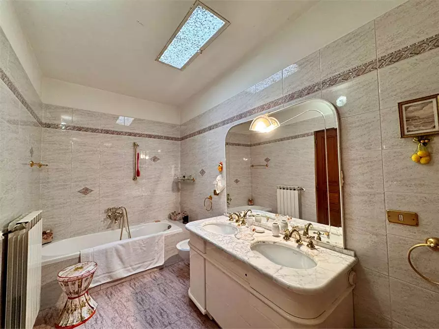 Immagine 34 di Casa indipendente in vendita  in Via De Filippi 57 a Pieve Di Teco