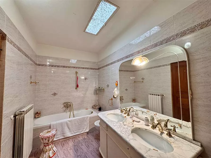 Immagine 36 di Casa indipendente in vendita  in Via De Filippi 57 a Pieve Di Teco