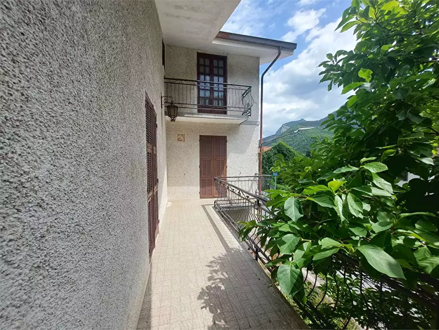 Immagine 11 di Casa indipendente in vendita  in Frazione Isola Perosa a Ormea
