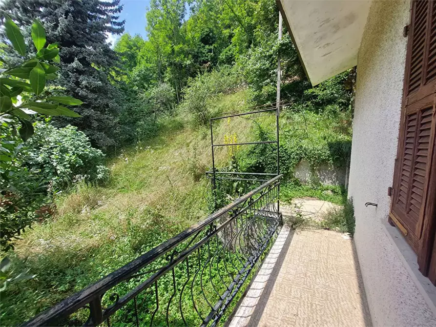 Immagine 12 di Casa indipendente in vendita  in Frazione Isola Perosa a Ormea