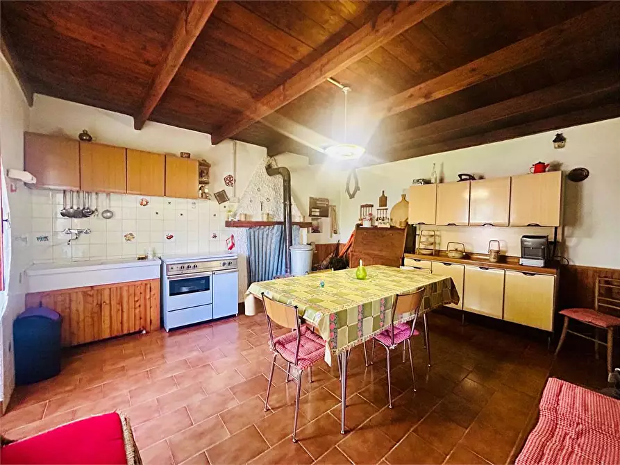 Immagine 10 di Casa indipendente in vendita  in Frazione Pornassino, Loc. Logne a Ormea