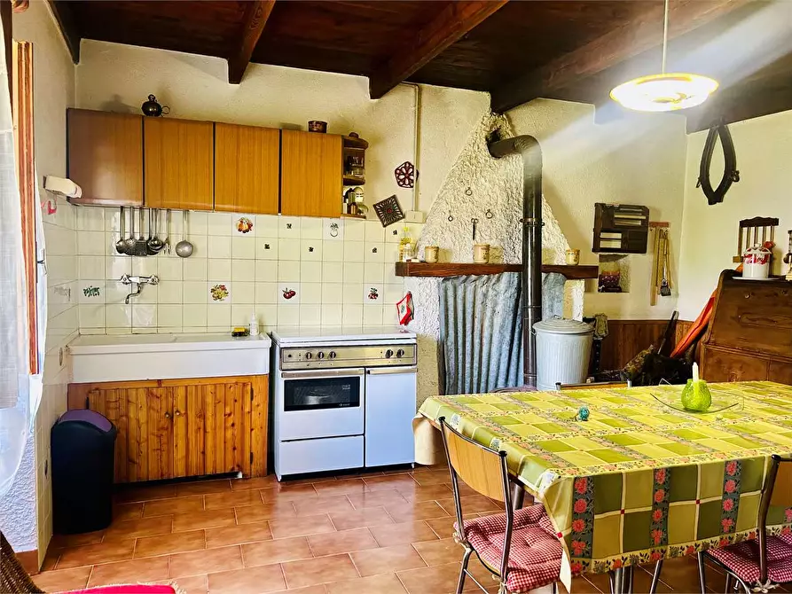 Immagine 13 di Casa indipendente in vendita  in Frazione Pornassino, Loc. Logne a Ormea