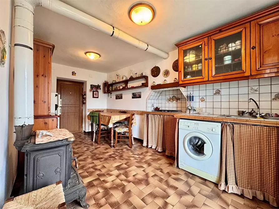 Immagine 11 di Appartamento in vendita  in Via Dalle Scale  36 a Montegrosso Pian Latte