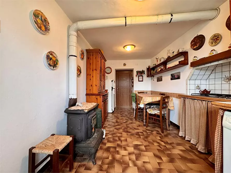 Immagine 9 di Appartamento in vendita  in Via Dalle Scale  36 a Montegrosso Pian Latte